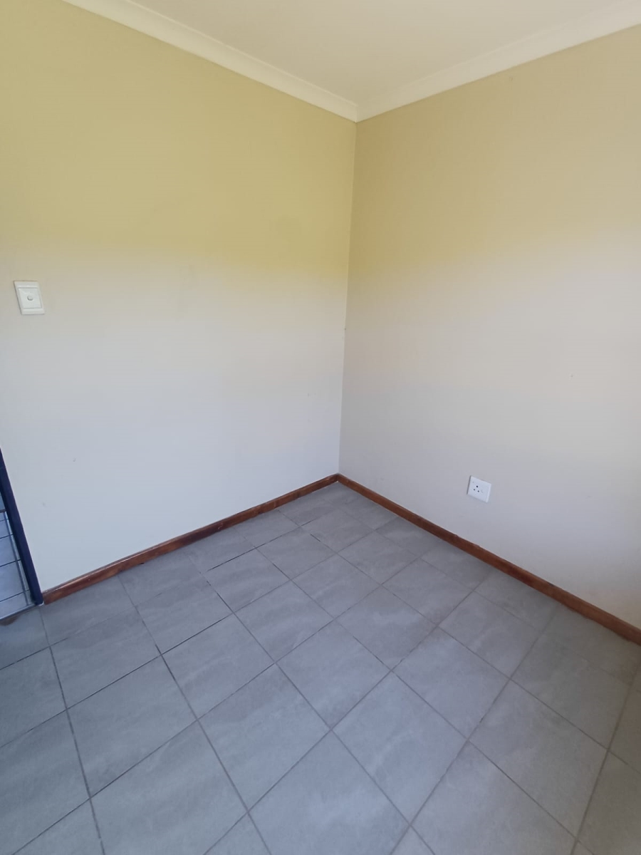 To Let 3 Bedroom Property for Rent in Queenstown Central Eastern Cape